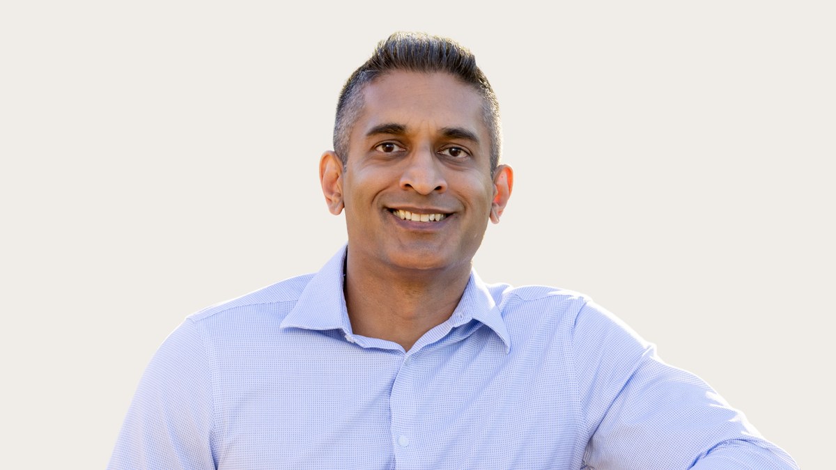 Landscape portrait of Jay Bhakta.